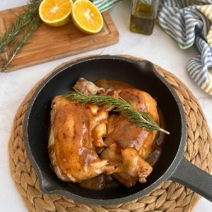 Pollo con naranja y romero 